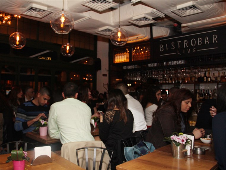 Bistrobar Live Dbayeh on Saturday Night